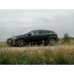 Nette Volvo V40 1.6 D2 R-design te koop! Met NAP.