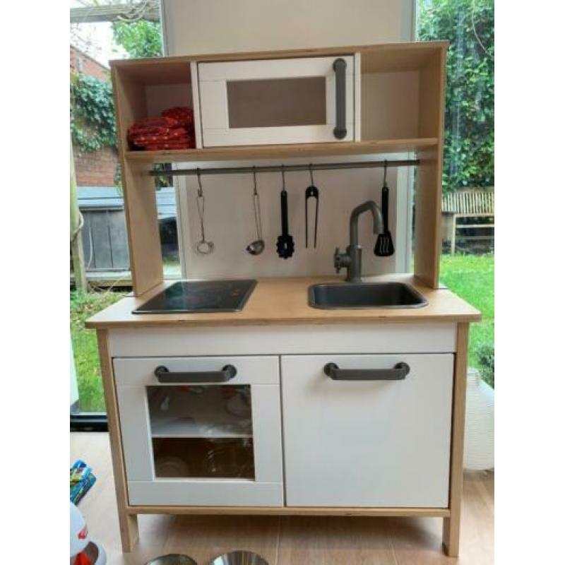 Ikea speelgoed keukentje met veel extra keukenspulletjes