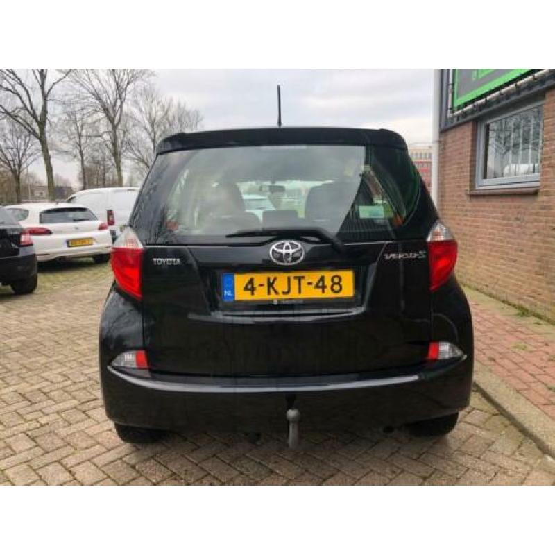 Toyota Verso-S 1.3 VVT-i Aspiration Camera NL-auto 2013 trek