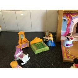 Prinsessen koffer en prinsessen slaapkamer