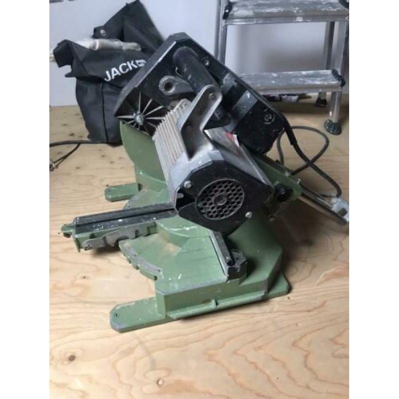 Elektra beckum afkortzaag