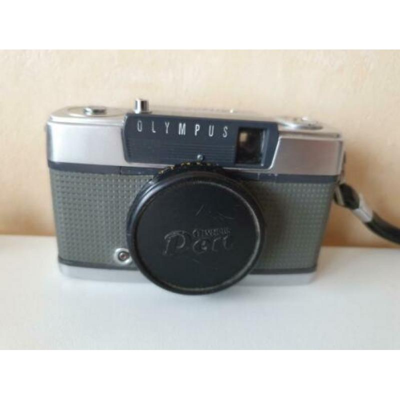 Olympus pen EE camera