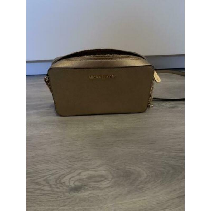 Michael Kors Jet Set crossbody bag