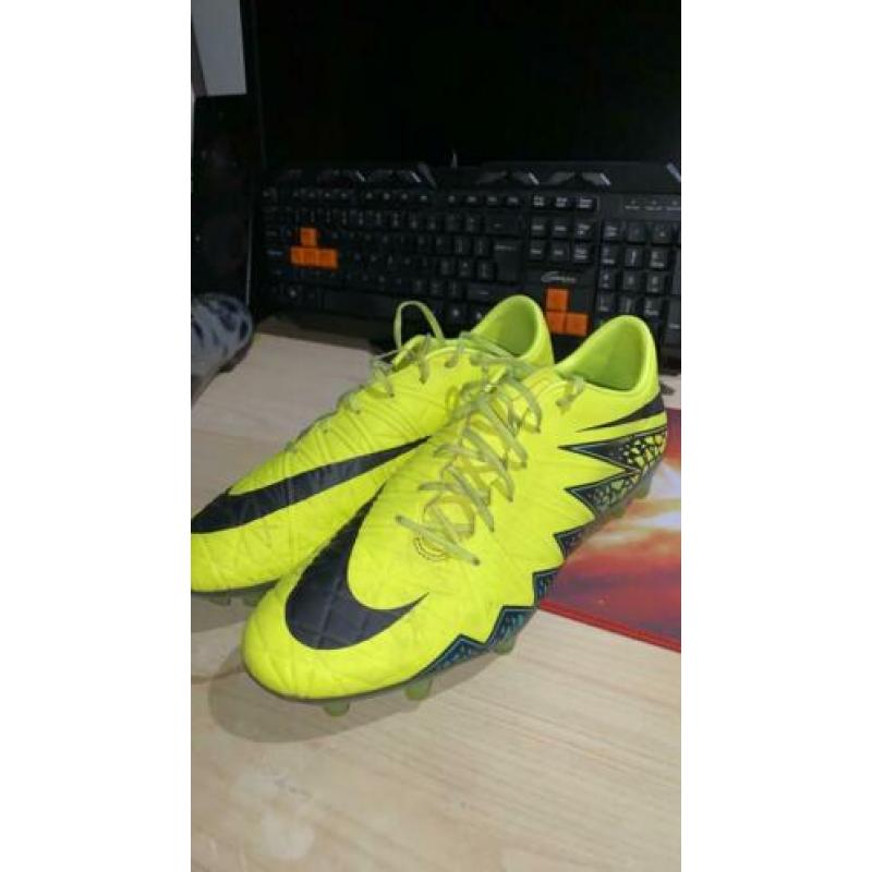 Nette nike supervenom voetbalschoenen