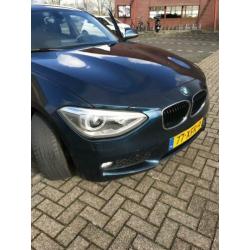 BMW 1-Serie 116I BUSINESS+ AUT.xenon,navi,pdc (bj 2012)