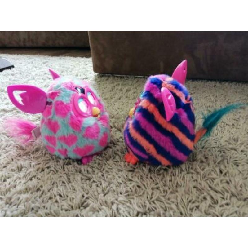 2 Furby boom