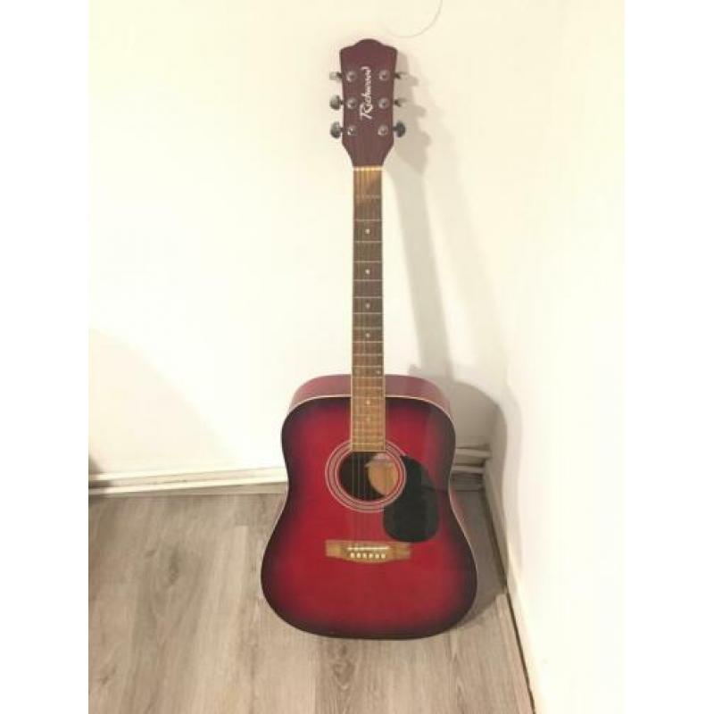 Richwood western gitaar plus tas