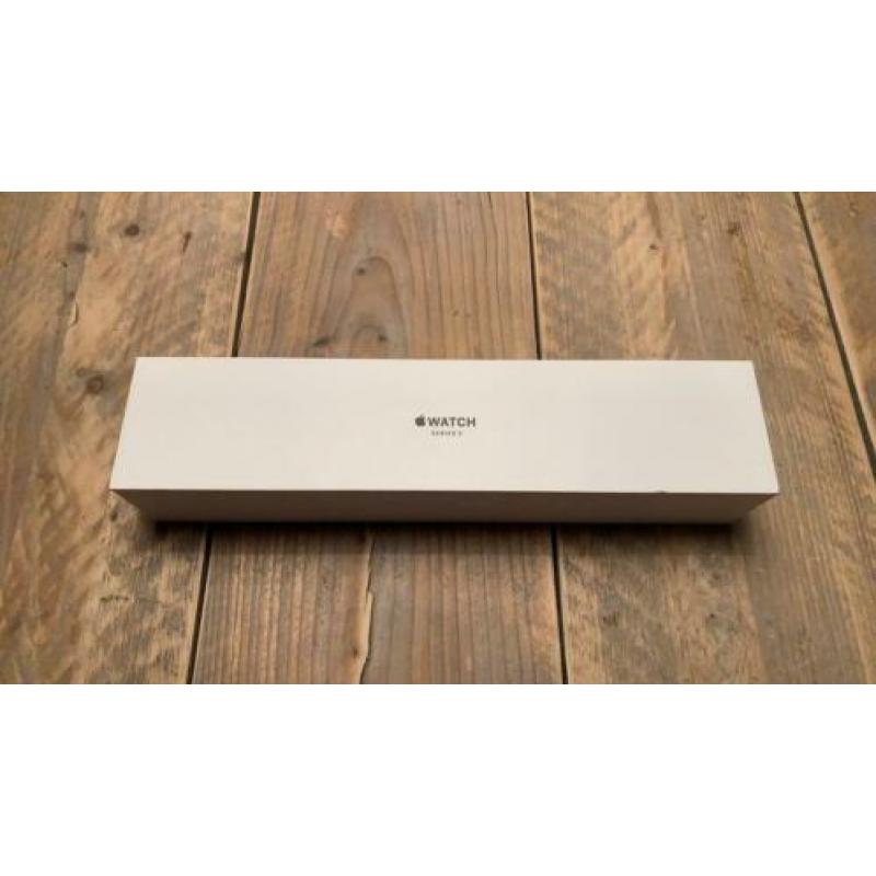 Apple Watch series 3 rosé goud