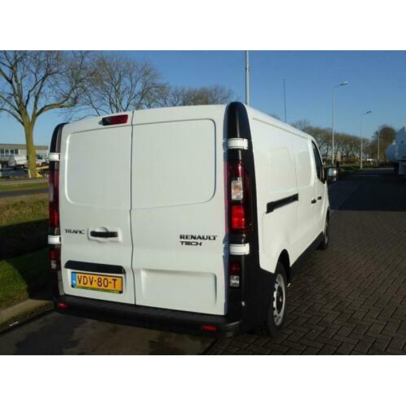 RENAULT TRAFIC 1.6 DCI lang 145pk airco