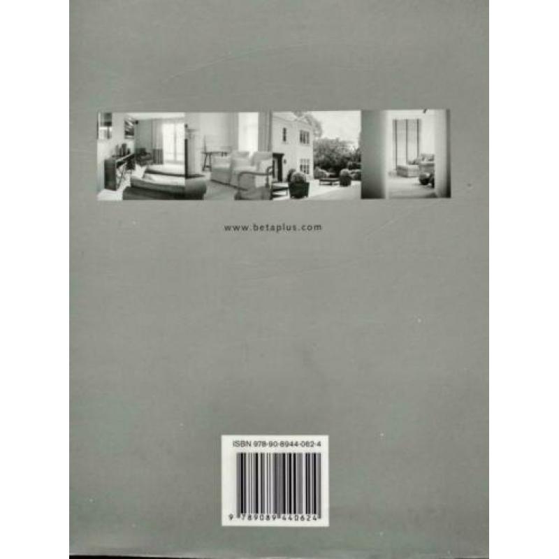 Twee boeken vol ideeën voor interieur en tuin.