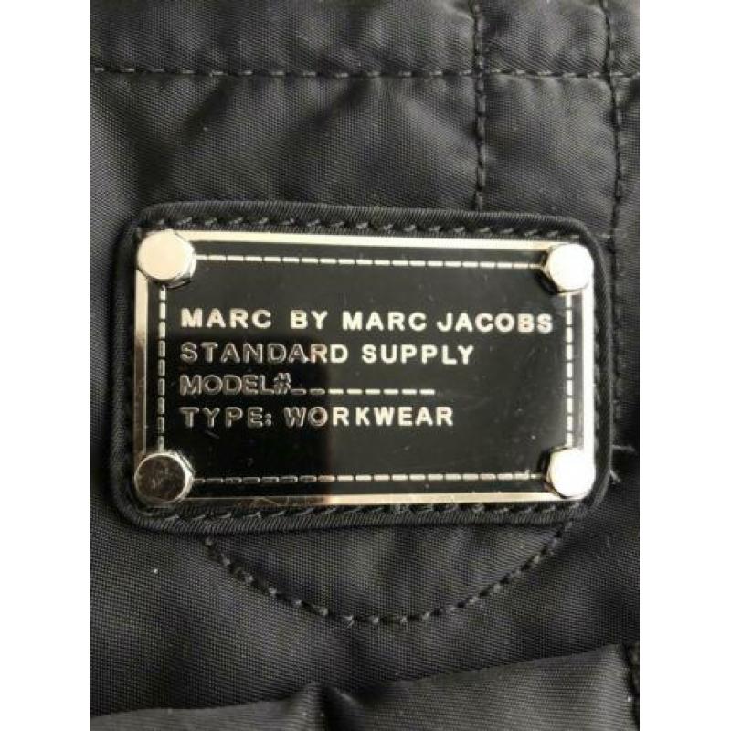 Designer luiertas van Little Marc Jacobs.