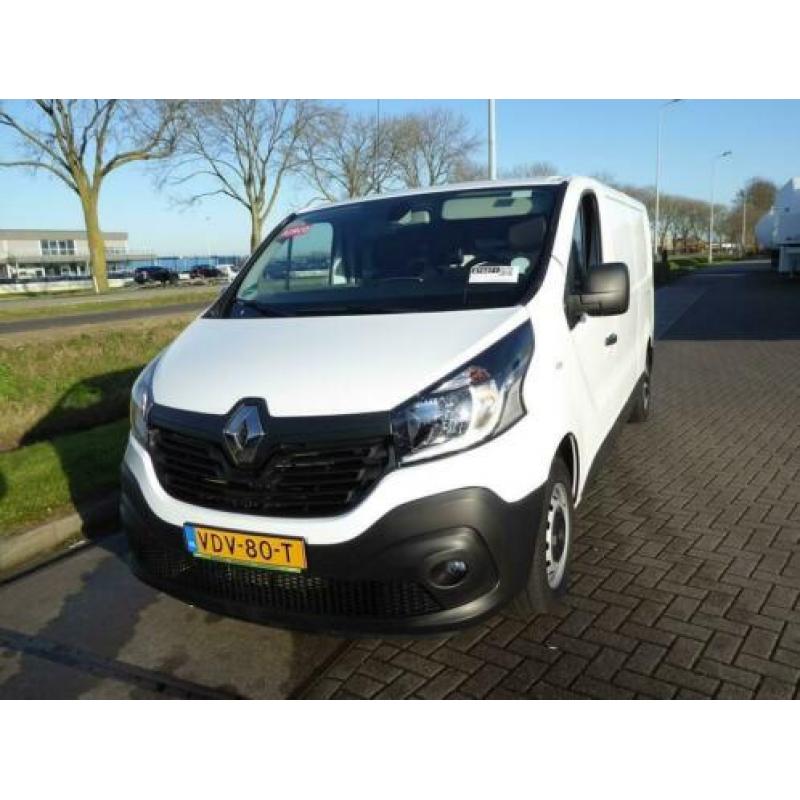 RENAULT TRAFIC 1.6 DCI lang 145pk airco