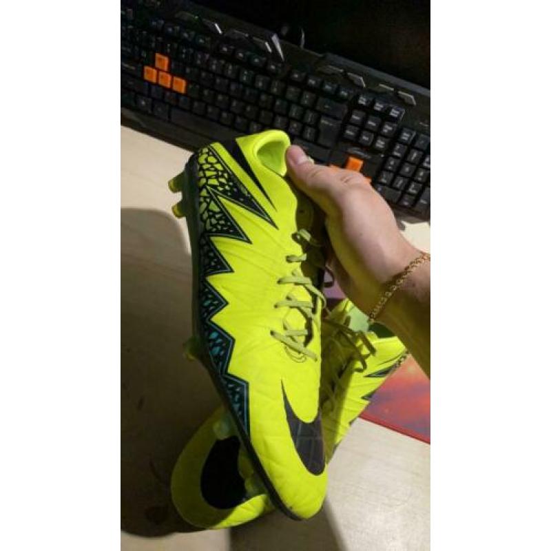 Nette nike supervenom voetbalschoenen