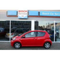 Toyota Aygo 1.0 VVT-i Aspiration | Navigatie | Airco | 5-drs