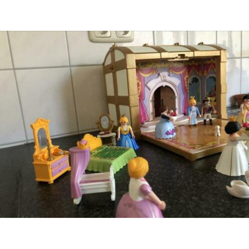 Prinsessen koffer en prinsessen slaapkamer
