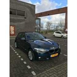 BMW 1-Serie 116I BUSINESS+ AUT.xenon,navi,pdc (bj 2012)