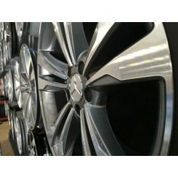 Mercedes lichtmetaal velgen 19"inch Breedset 5x112