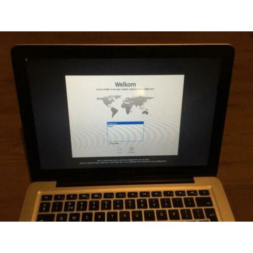 Macbook Pro 13 inch Medio 2012 met tas en oplader