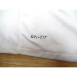 Nike shirt mt. 152