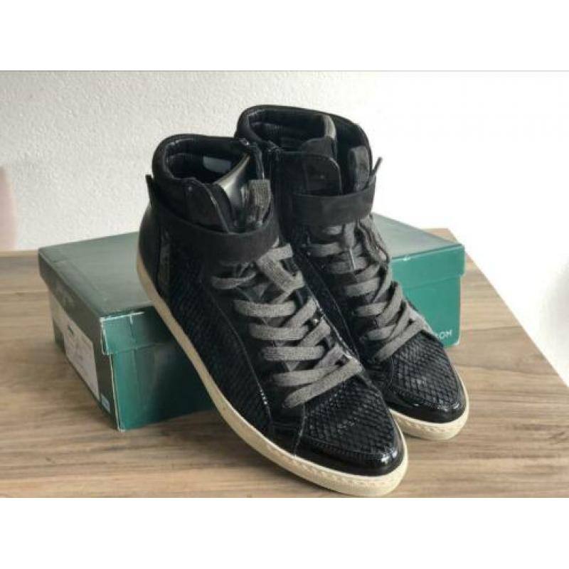 Sneaker/ gympen Paul Green zwart leder