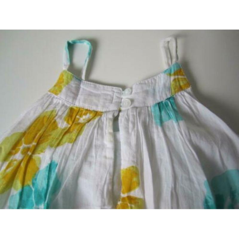 Tissaia - Witte zomerjurk met bloemen, maat 92/98
