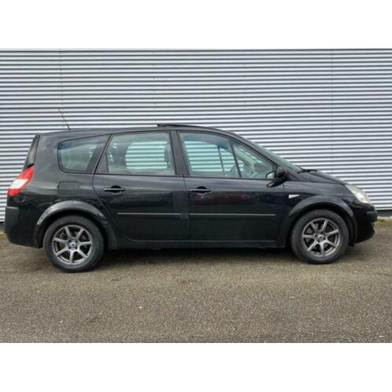 Renault Grand Scénic 2.0-16V Business Line / Airco / 5-deurs