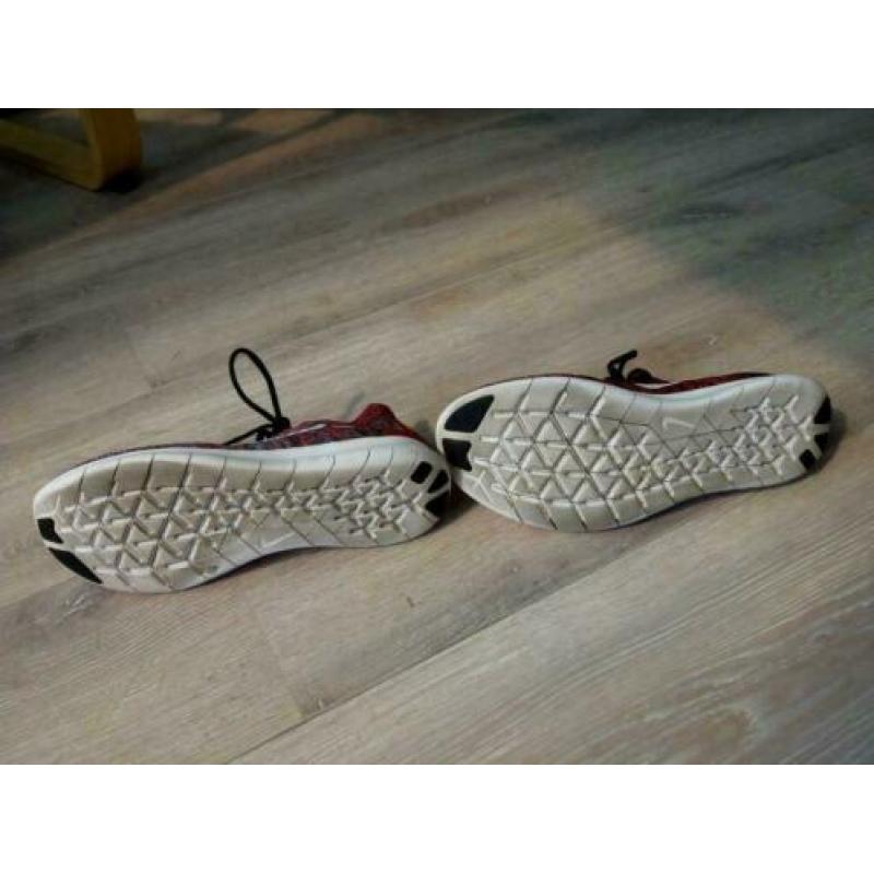 hardloopschoenen nike 42 voor dames met maat 41