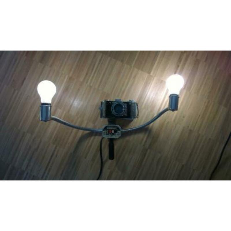 Vintage combinatie cameralamp & fototoestel Rolfix II