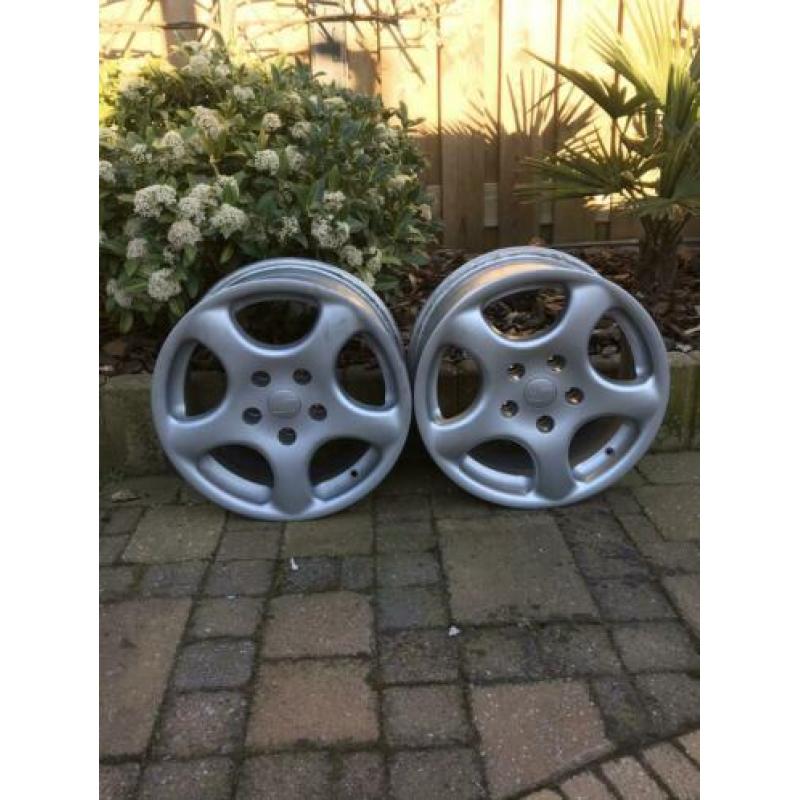 Twee caravan lm velgen 5 x 112 et 35
