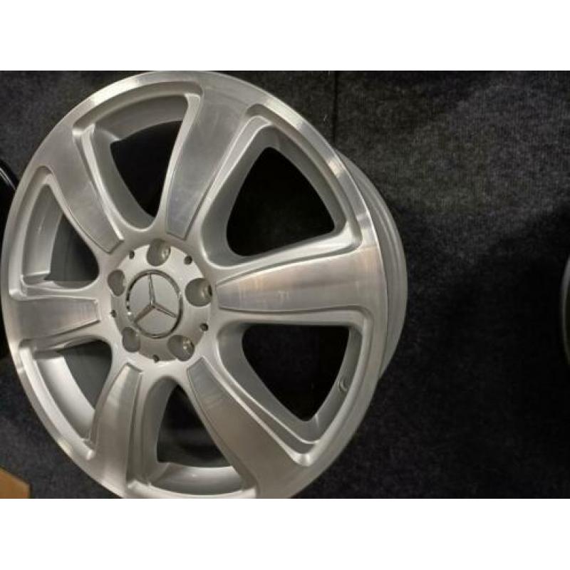 Mercedes Vito R klaase lichtmetaal velgen 18"inch 5x112
