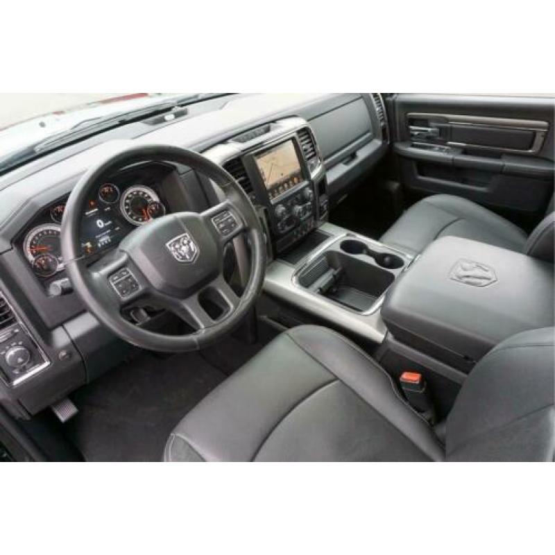 Dodge Ram 1500 5.7 V8 Quad Cab 4x4 Sport Lease € 599,- p/mnd