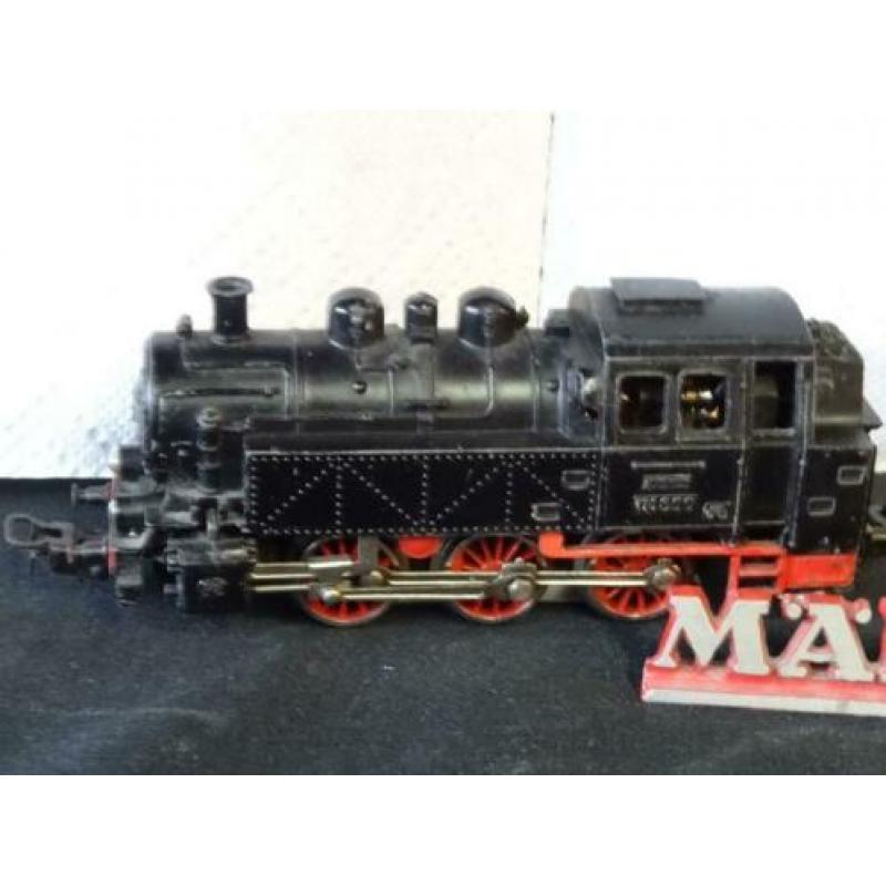 242=Marklin TM 800 (3004) van de Duitse spoorwegen.