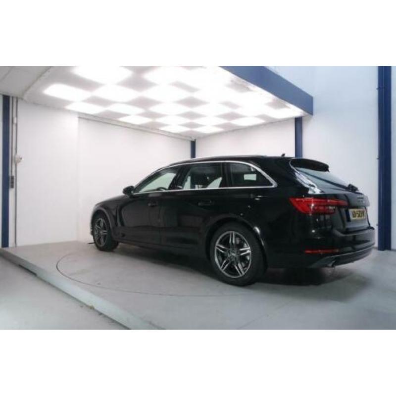Audi A4 Avant 1.4 TFSI Lease Edition Automaat + Trekhaak + D