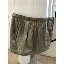 Jurkje Esprit wit shirt met metallic rokje M/ 38 ZGAN