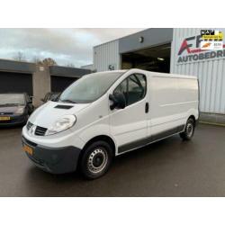 Renault Trafic 2.0 dCi T29 L2H1 Générique / BJ 2012 / 6-BAK