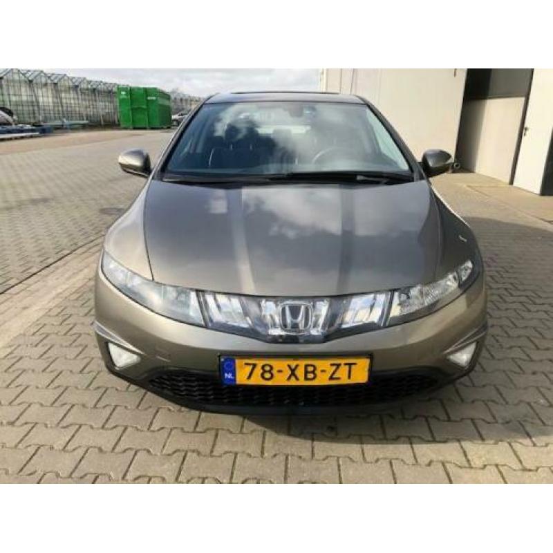Honda Civic 1.8 Sport Airco climate, start/stop knop, cruise