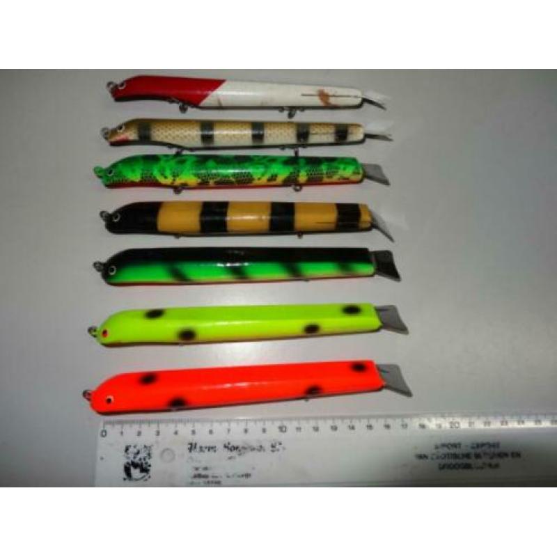 Kunstaas: 7 inch onverzwaarde Suick Thriller Jerkbaits
