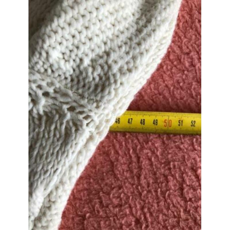 H&M grofgebreide trui met sierritsen maat M
