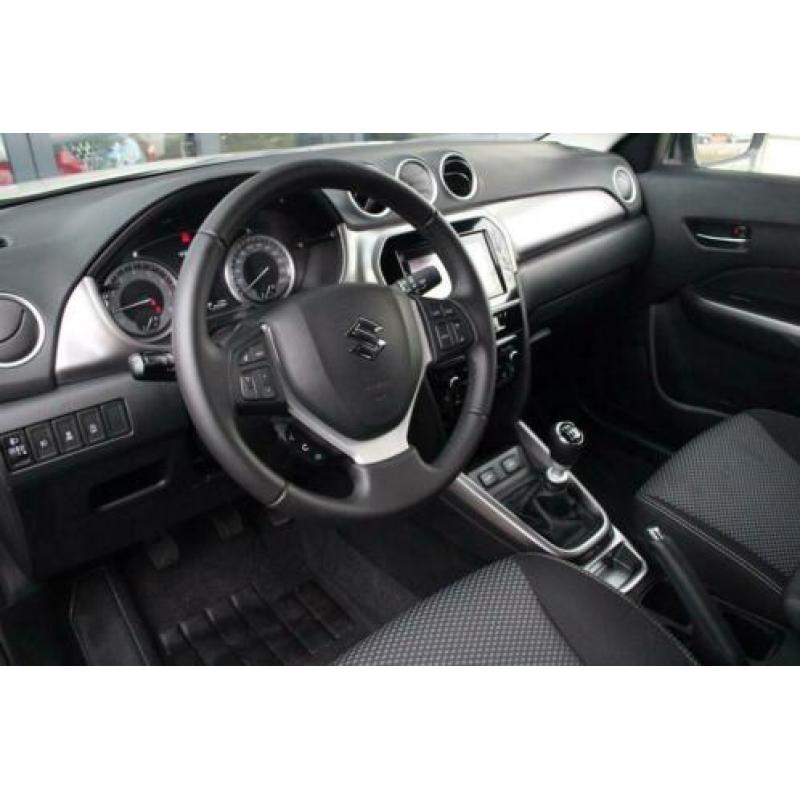 Suzuki Vitara 1.4 140pk Boosterjet Select Two-Tone Navi/Came