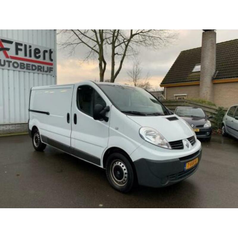 Renault Trafic 2.0 dCi T29 L2H1 Générique / BJ 2012 / 6-BAK