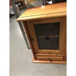 Grenen kastje met glas in lood