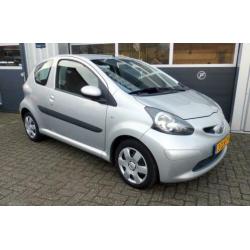 Toyota Aygo 1.0-12V + airco