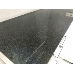 Complete keuken uit 2017 met AEG apparatuur