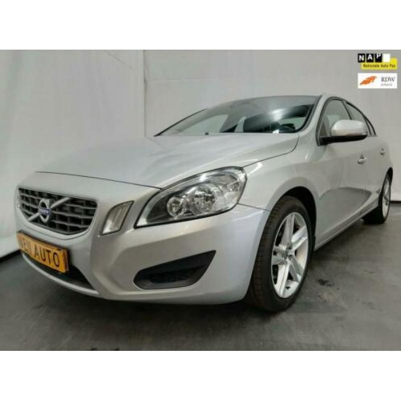 Volvo S60 1.6 DRIVe Business Airco Trekhaak Navi