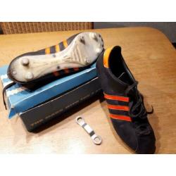 voetbalschoenen Adidas Santiago, maat 10