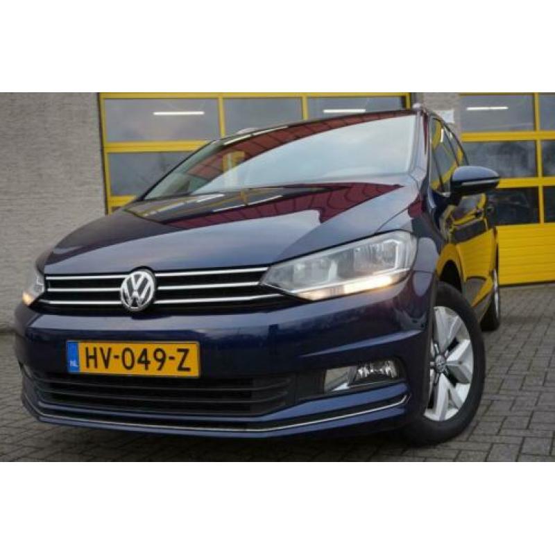 Volkswagen Touran 1.6 TDI Highline 7persoons AUTOMAAT BJ2015