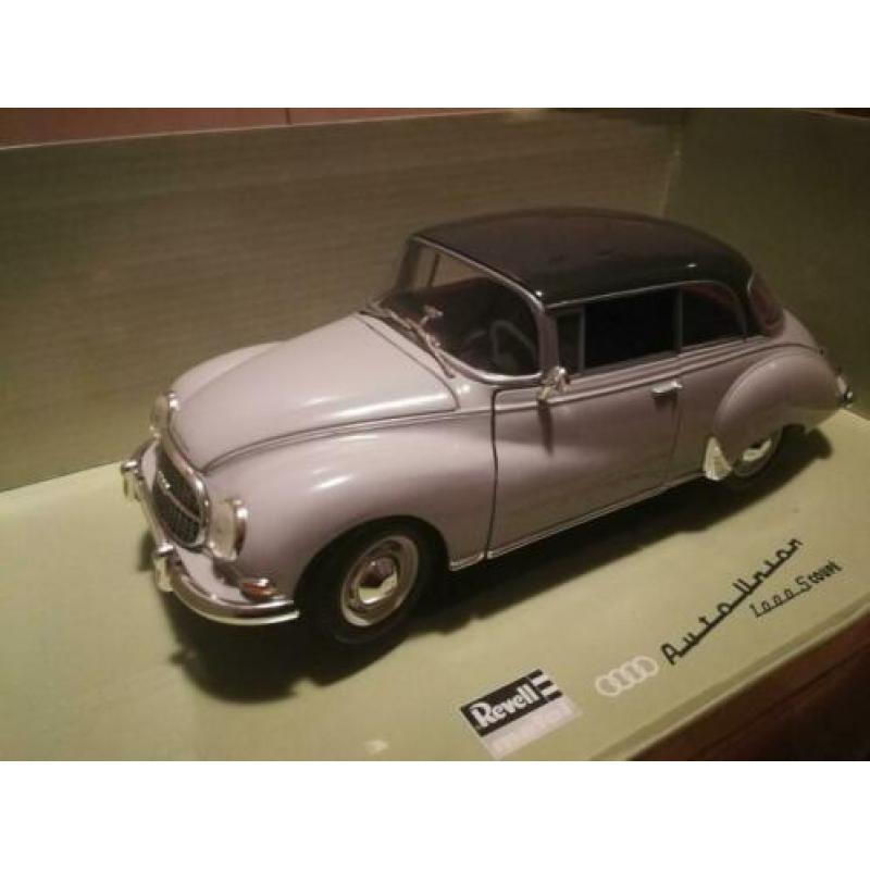Revell Borgward Isabella Coupé en Auto Union 1000S Coupé
