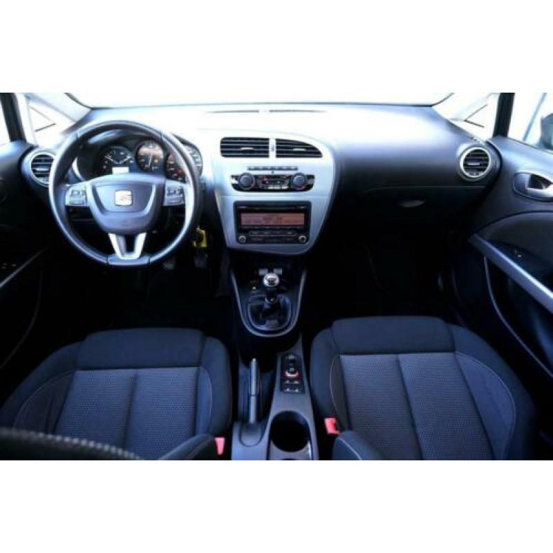 SEAT Leon 1.4 TSI Businessline High Clima_Cruise_Dealer onde
