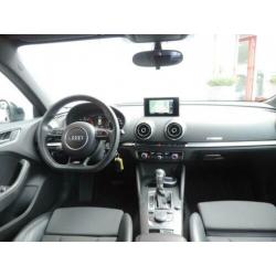 Audi A3 Sportback 1.4 TFSI Aut7 Ambition Pro Line S
