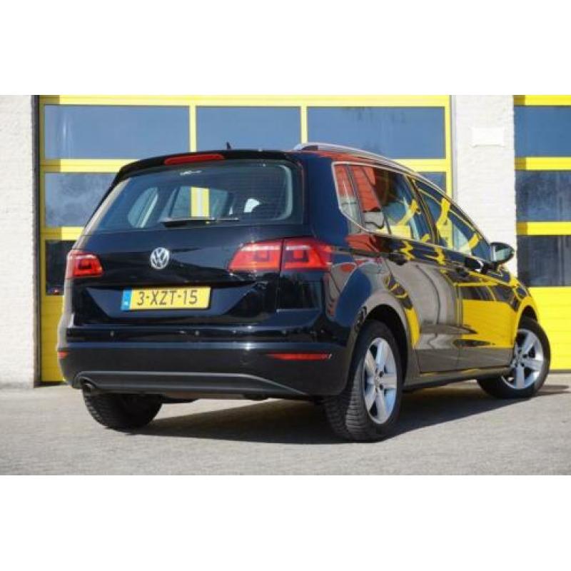 Volkswagen Golf Sportsvan 1.6 TDI Highline BJ2014 LMV16" | P